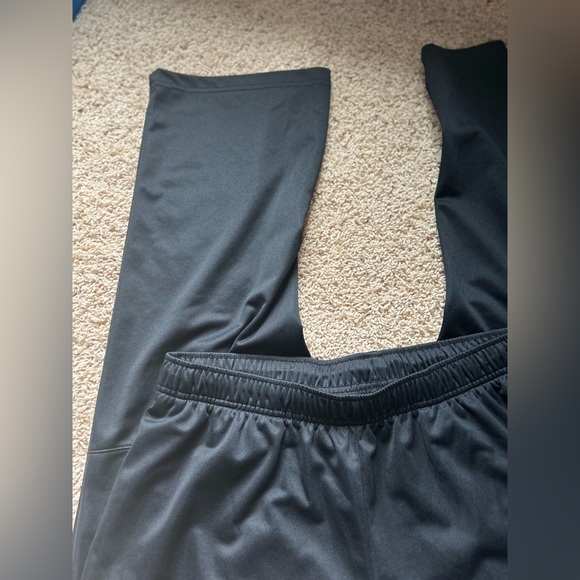 XXL DRI FIT BLACK NIKE SWEATPANTS - Picture 3 of 4